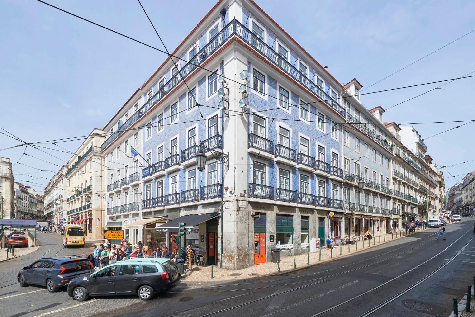 Three-Bedroom Apartment Balcony